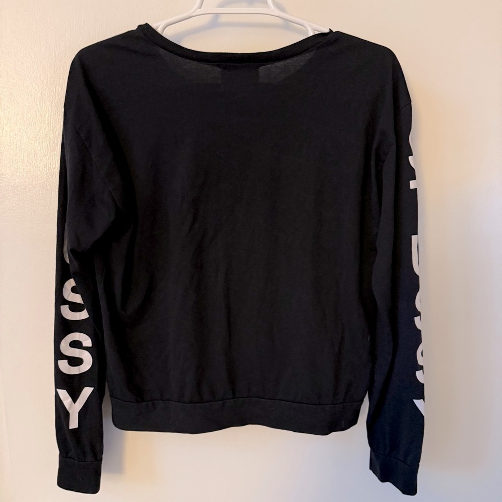 Stussy Long Sleeve Graphic Logo Tee in black and white - Picture 3 of 12